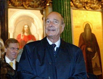 Simple visite de Chirac dans l'église Saint-Isaac à Saint-Petersbourg